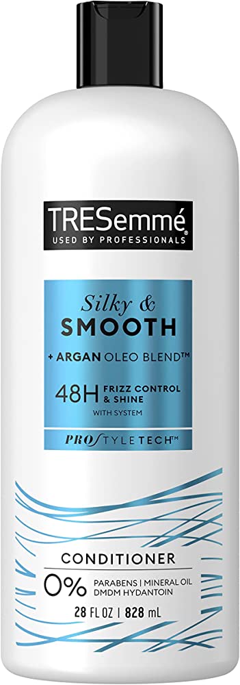 ACONDICIONADOR TRESEMME SMOOTH & SILKY 828 ML 